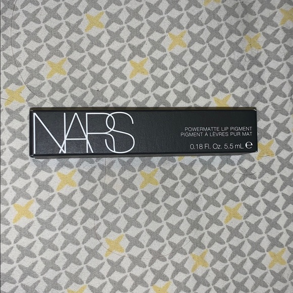 NARS POWER MATTE LIP PIGMENT 💄 - Picture 4 of 4